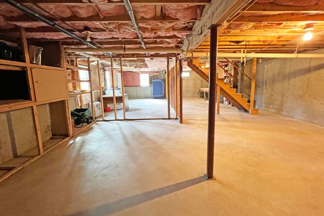 24 Union Street, Yarmouth Port, MA 02675