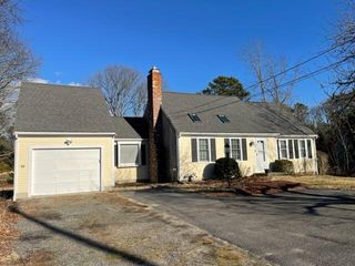 24 Union Street, Yarmouth Port, MA 02675