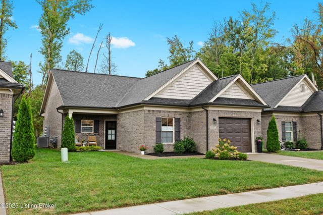 6507 Blum Farm Ct, Louisville, KY 40291