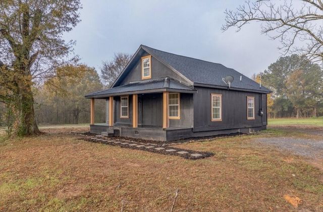 2499 Sugar Creek Road, Crandall, GA 30711