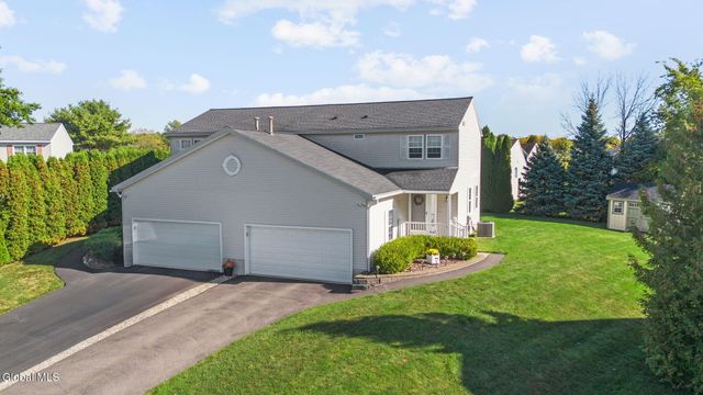 5 Erie Court, Waterford, NY 12188