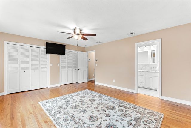 10 Viking Rd, Winchester, MA 01890