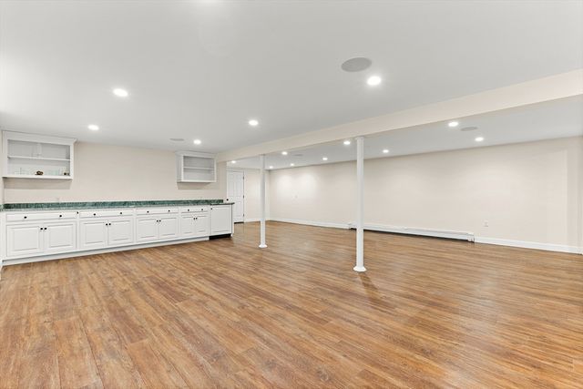 10 Viking Rd, Winchester, MA 01890