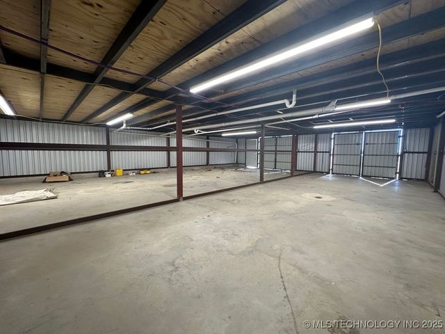 13870 Sherry Lane, Kingston, OK 73439