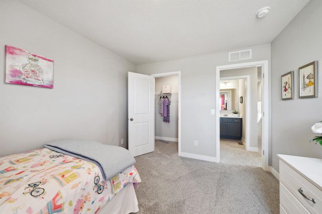 1644 Shasta Drive, Shakopee, MN 55379