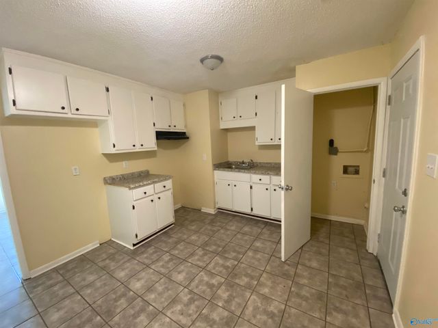 4008 Penny Street A, Huntsville, AL 35804