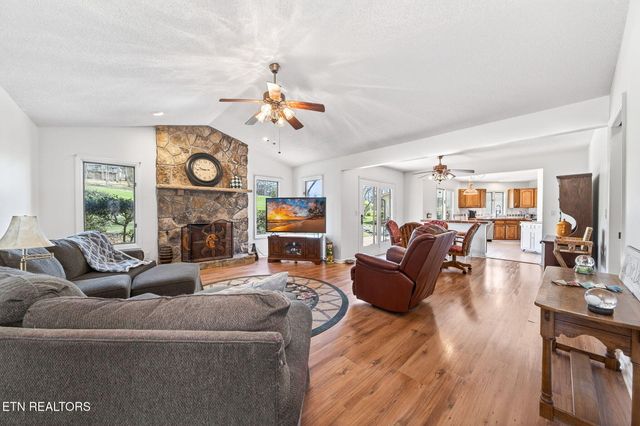 113 Prescott Lane, Crossville, TN 38558