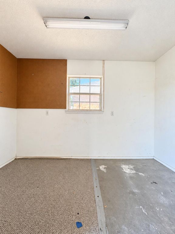 Image 21 of property listing at 10 Southridge Drive, San Angelo, TX 76904