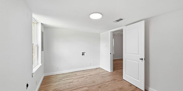 108 N Main Street, Sadler, TX 76264