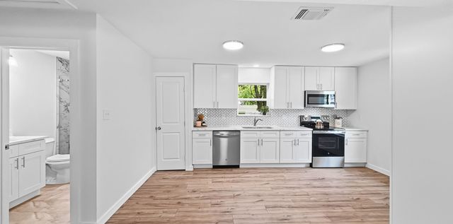 108 N Main Street, Sadler, TX 76264