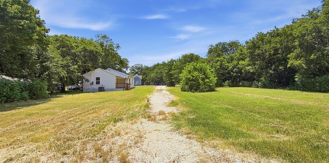 108 N Main Street, Sadler, TX 76264