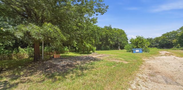 108 N Main Street, Sadler, TX 76264