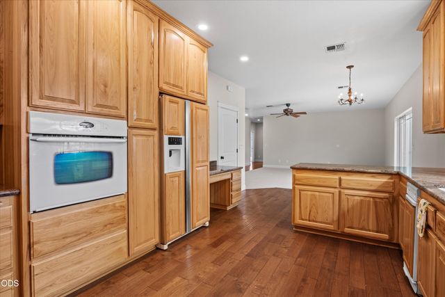 2850 Woodland Park Road, Grants Pass, OR 97527