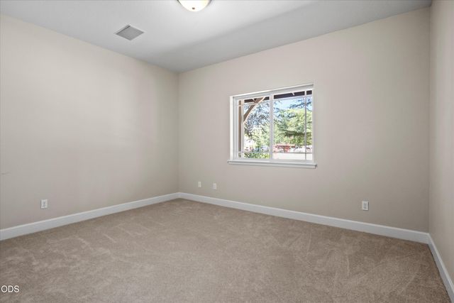 2850 Woodland Park Road, Grants Pass, OR 97527