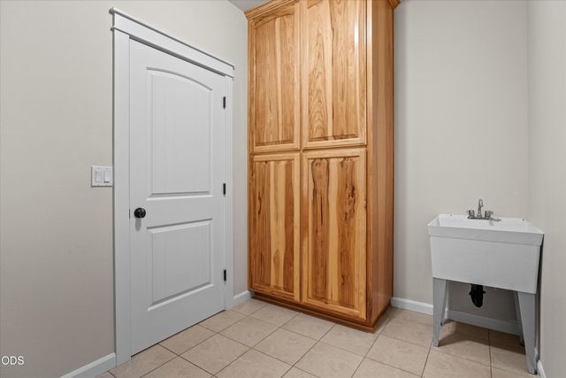 2850 Woodland Park Road, Grants Pass, OR 97527
