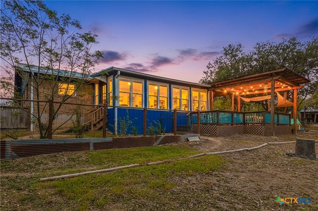 384 Waterway Pass, New Braunfels, TX 78130