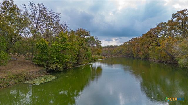 384 Waterway Pass, New Braunfels, TX 78130