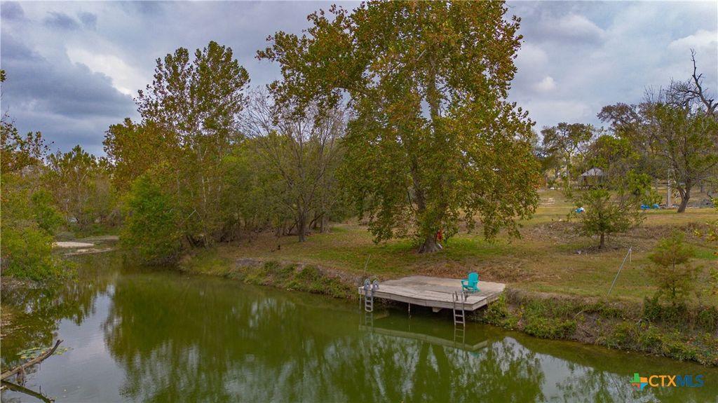 384 Waterway Pass, New Braunfels, TX 78130