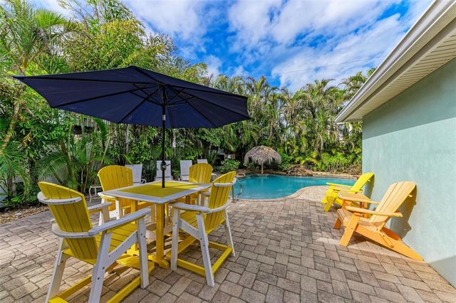 308 58TH STREET A, Holmes Beach, FL 34217