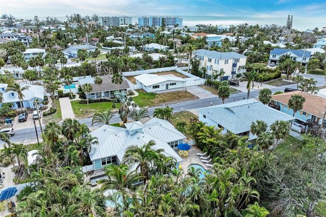 308 58TH STREET A, Holmes Beach, FL 34217