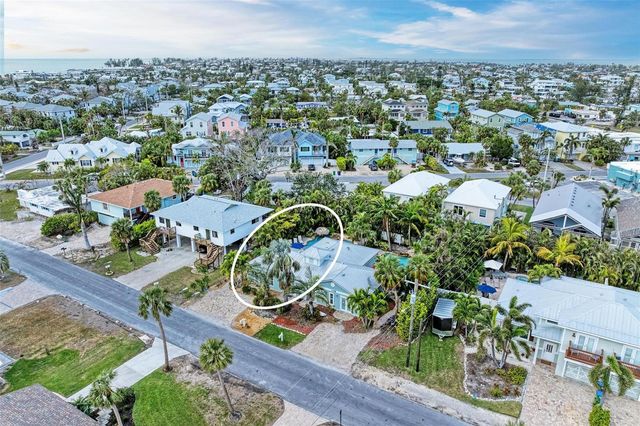 308 58TH STREET A, Holmes Beach, FL 34217