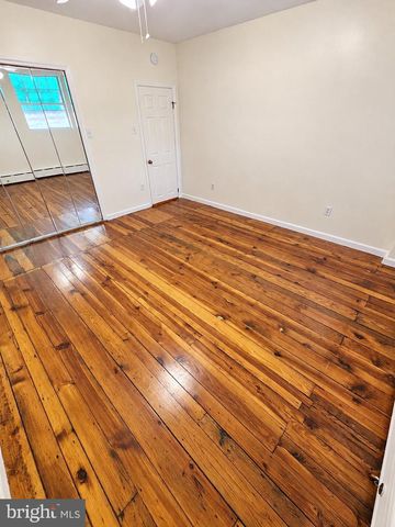 1316 S 8TH ST, Philadelphia, PA 19147