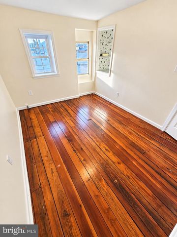 1316 S 8TH ST, Philadelphia, PA 19147