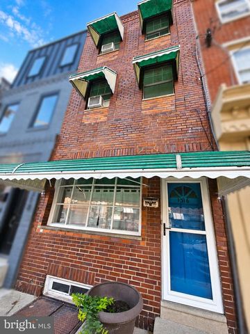 1316 S 8TH ST, Philadelphia, PA 19147