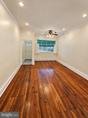 1316 S 8TH ST, Philadelphia, PA 19147