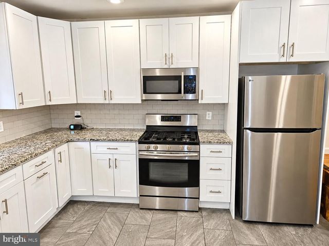 1316 S 8TH ST, Philadelphia, PA 19147