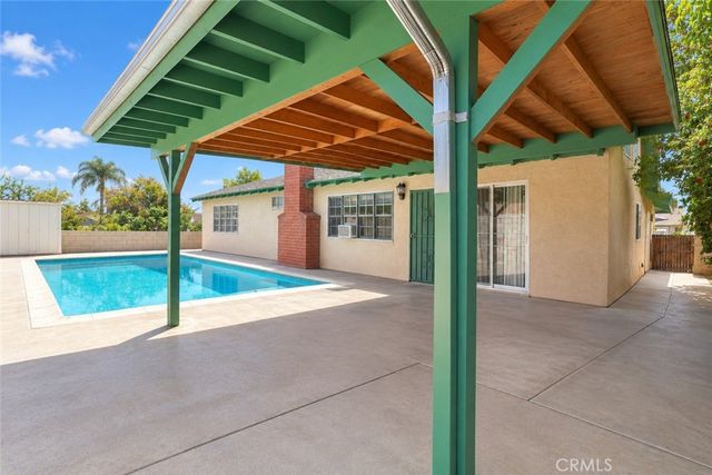 5925 Fuller Court, Riverside, CA 92504