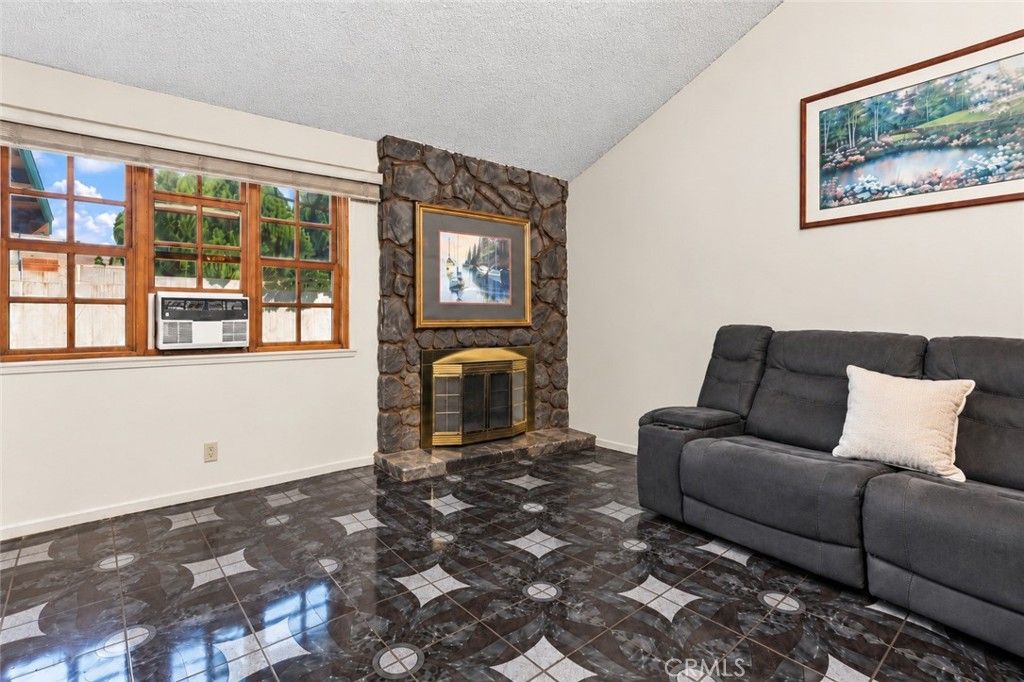 5925 Fuller Court, Riverside, CA 92504 — photo 3