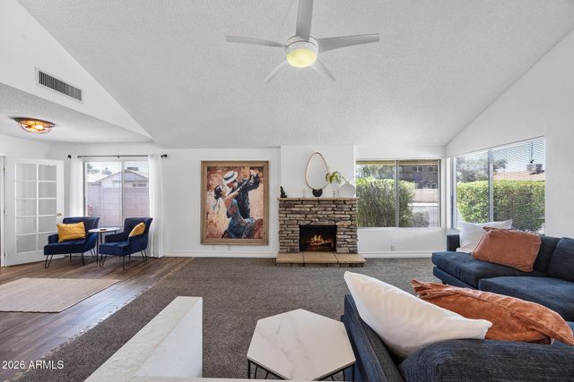 1923 S HENKEL Circle, Mesa, AZ 85202