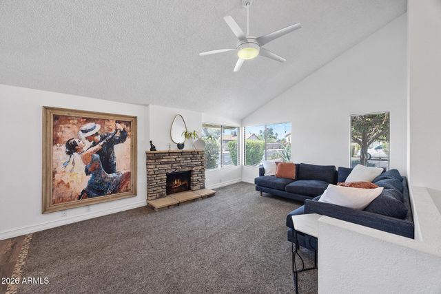 1923 S HENKEL Circle, Mesa, AZ 85202