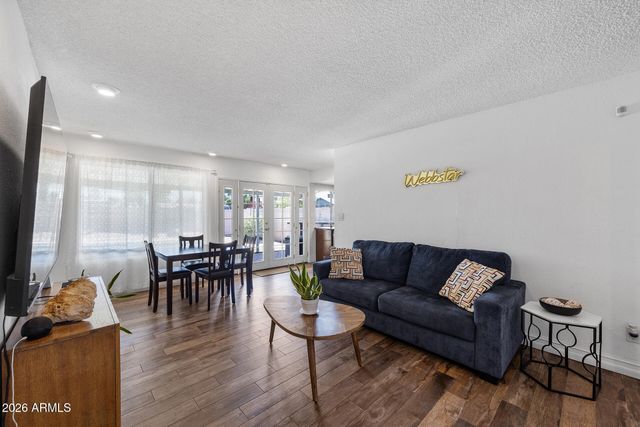 1923 S HENKEL Circle, Mesa, AZ 85202