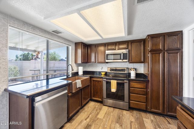1923 S HENKEL Circle, Mesa, AZ 85202