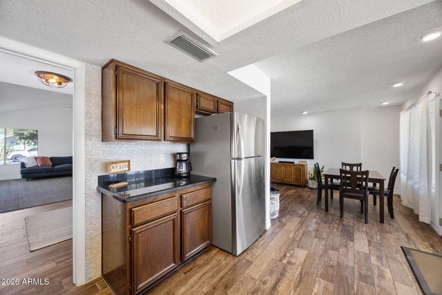 1923 S HENKEL Circle, Mesa, AZ 85202