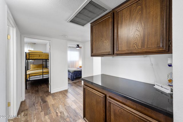 1923 S HENKEL Circle, Mesa, AZ 85202