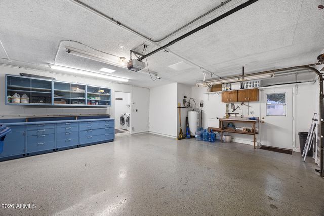 1923 S HENKEL Circle, Mesa, AZ 85202
