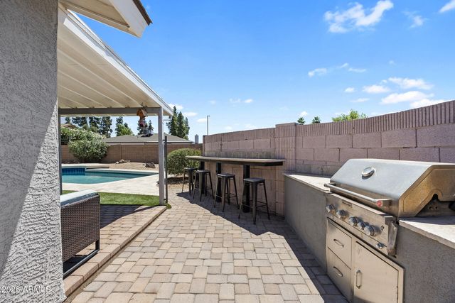 1923 S HENKEL Circle, Mesa, AZ 85202