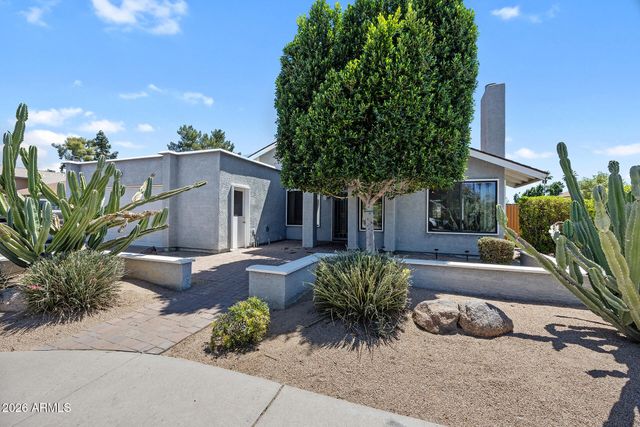 1923 S HENKEL Circle, Mesa, AZ 85202