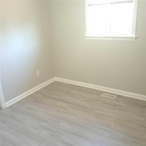 193 Frazier SE Drive, Milledgeville, GA 31061