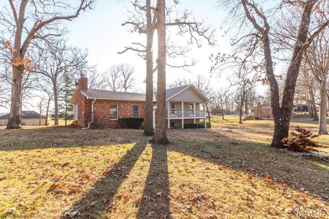 20164 SW OAKWOOD Drive, Lebanon, MO 65536