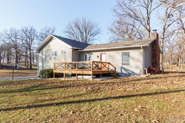 20164 SW OAKWOOD Drive, Lebanon, MO 65536