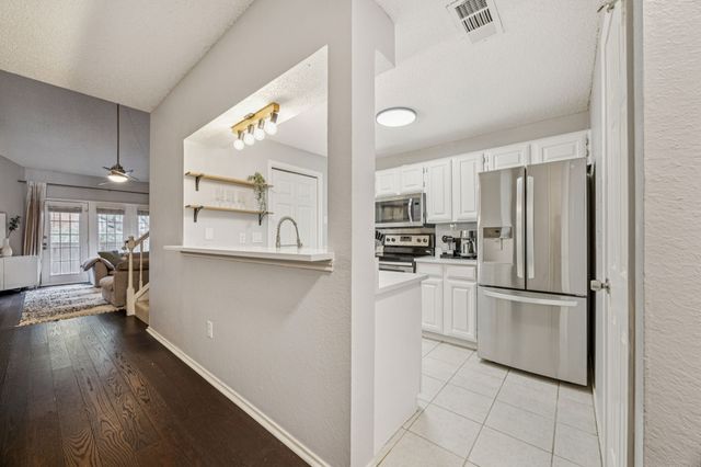 12660 Hillcrest Road 5203, Dallas, TX 75230