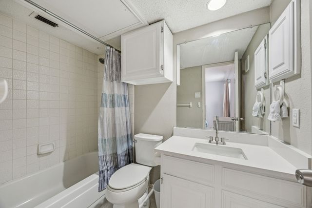 12660 Hillcrest Road 5203, Dallas, TX 75230