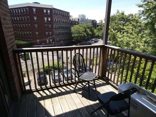 84 Gainsborough St 305W, Boston, MA 02115