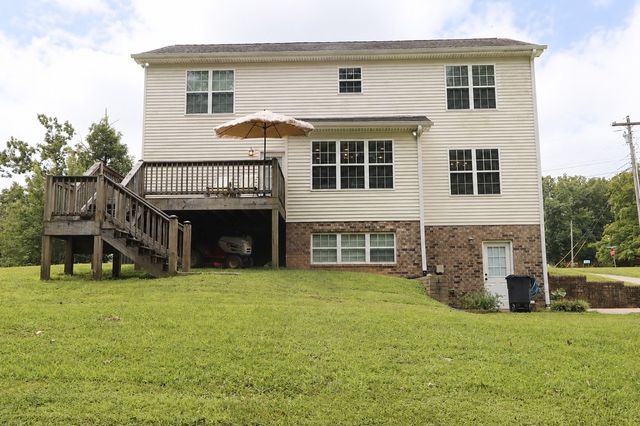 101 Brook Hollow Ct, Bon Aqua, TN 37025