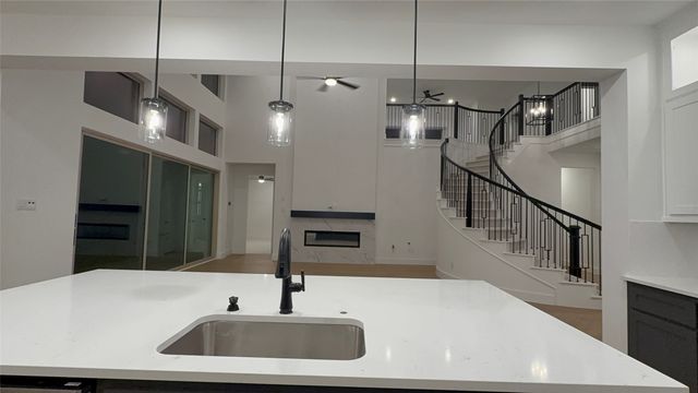 14902 Hometown Drive, Frisco, TX 75035