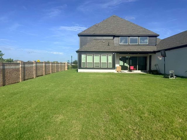 14902 Hometown Drive, Frisco, TX 75035